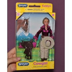 Breyer 61053 - Lalka Kaitlyn kowbojka z siodłem westernowym