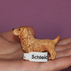 Schleich 13891 - Pies jamnik suka